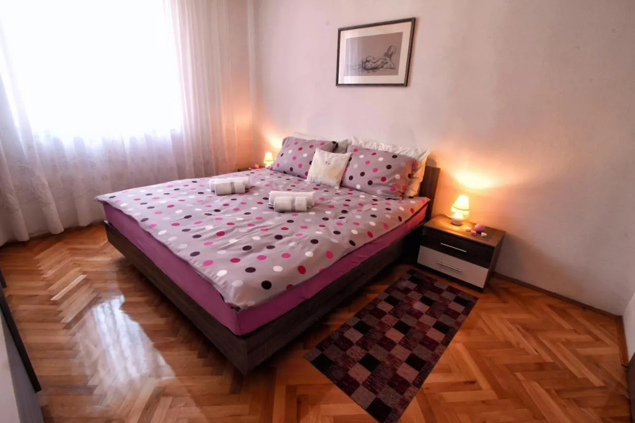 Apartment Karla Ρόβινι Κροατία