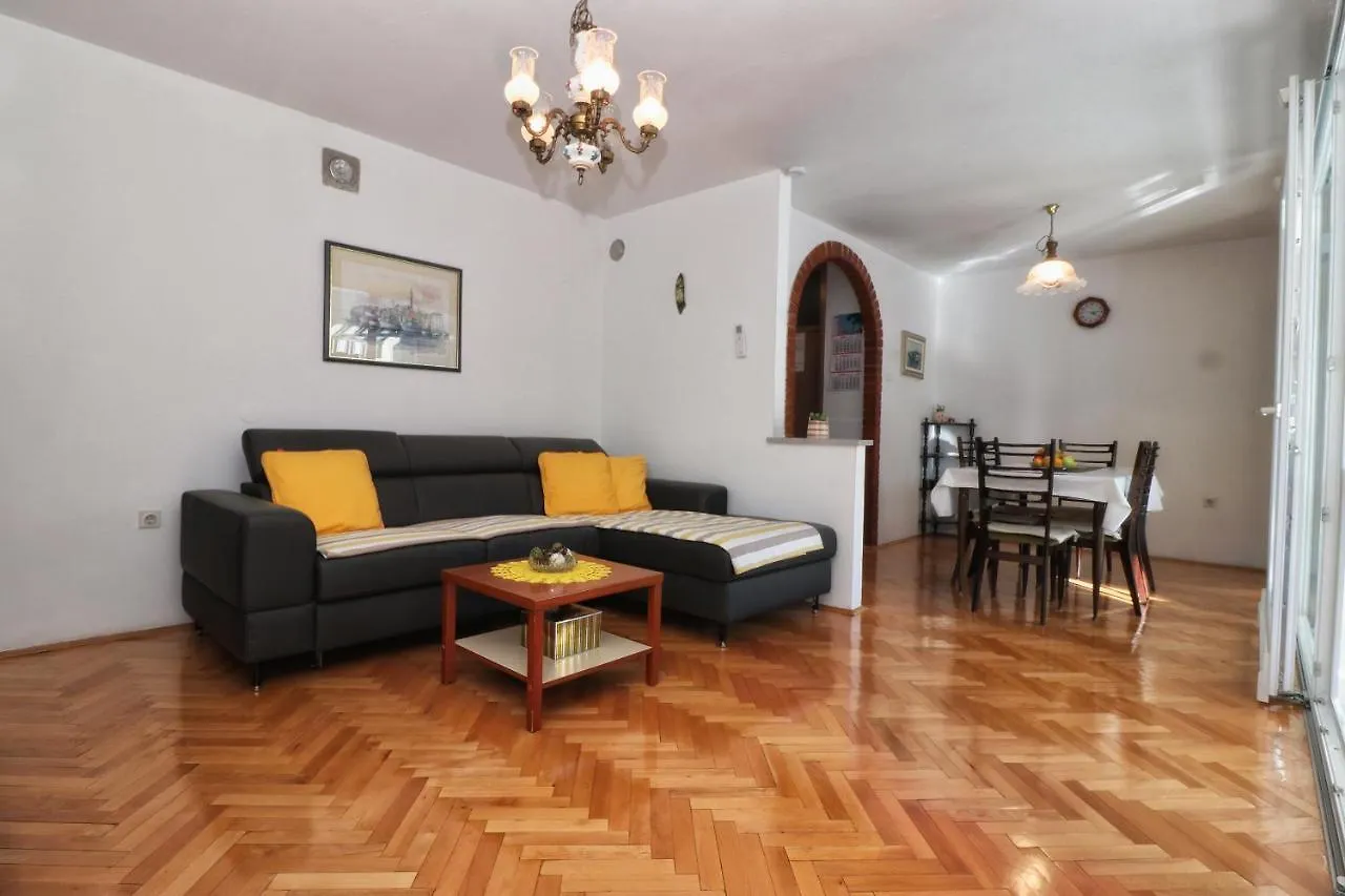 Apartment Karla Ρόβινι Κροατία