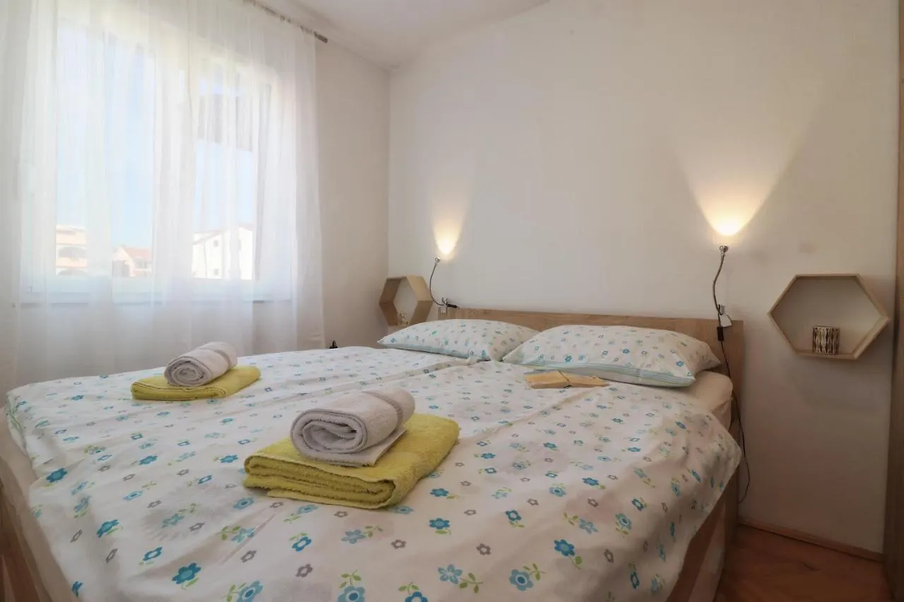 Apartment Karla Ρόβινι Κροατία